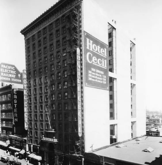 Hotel Cecil, photographed in 1928. Los Angeles Public Library photo collection