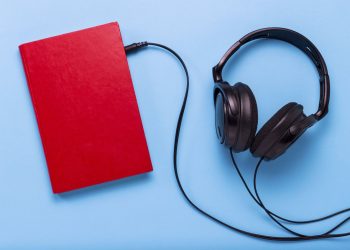 Dia da Toalha | O Guia do Mochileiro das Galáxias e outros audiolivros para ouvir gratuitamente