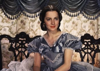 Morre Olivia De Hallivand, a última sobrevivente da era de ouro de Hollywood