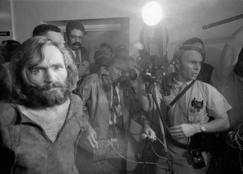 Especial |  Quem foi Charles Manson, psicopata assassino, líder da ‘Família Manson’