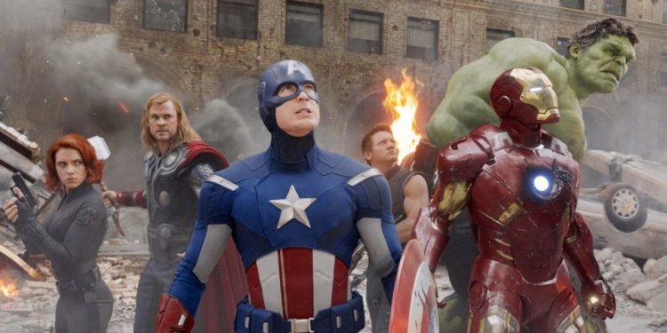 Imagem de destaque da crítica de Os Vingadores