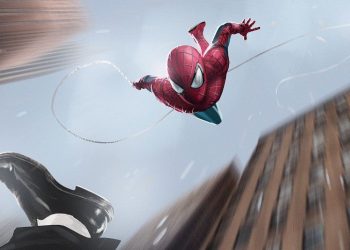 O homem-aranha está no ar, prestes a prender sua teia em um cidadão que está caindo, cujo vemos apenas seu sapato no canto inferior esquerdo.