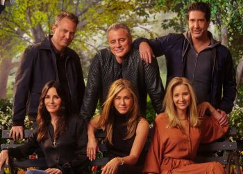 Pôster horizontal de Friends: The Reunion