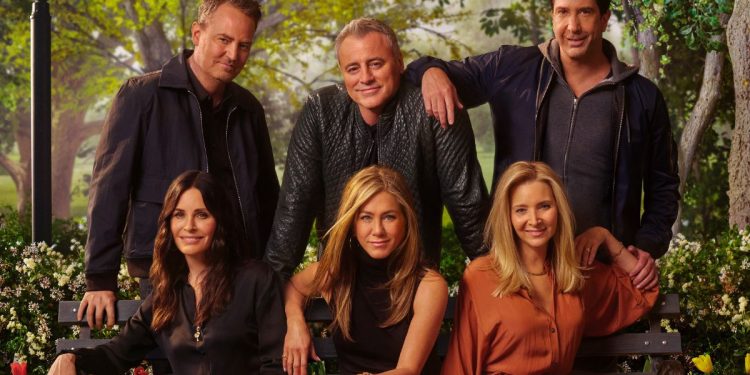 Pôster horizontal de Friends: The Reunion