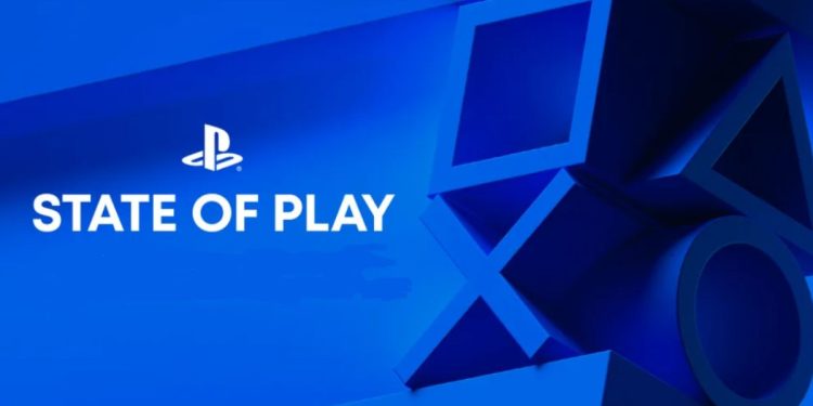 Banner do evento State of Play 2022, realizado pela PlayStation. Fundo azul, nome do evento e logo da PlayStation do lado esquerdo, símbolos dos botões dos controles do lado direito.