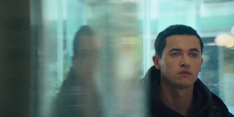 À Paisana (Plainclothes)